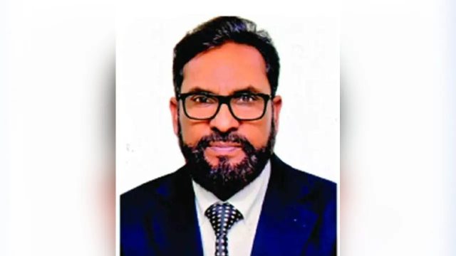 ইডিসিএলের এমডি সামাদ মৃধার বিরুদ্ধে মামলা