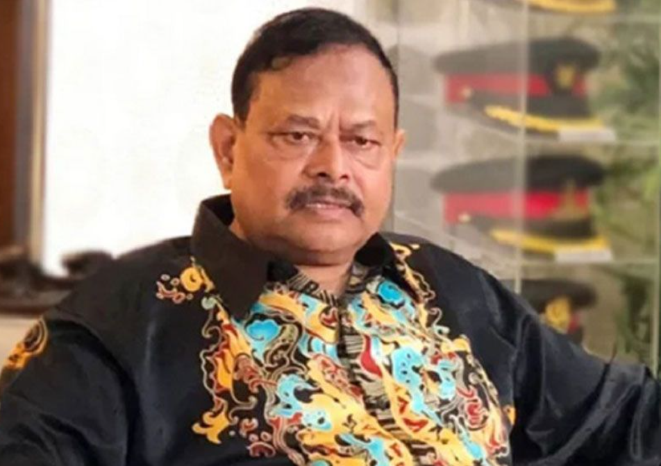 সাবেক সেনাপ্রধান আজিজকে ফেরাতে ইন্টারপোলে রেড নোটিশ&hellip;