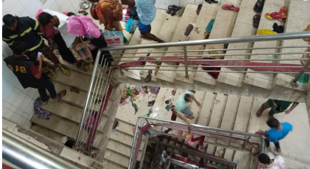 অর্থনীতিতে নোবেল পেলেন ডেরন আসেমোগ্লু, সাইমন জনসন ও জেমস এ রবিনসন