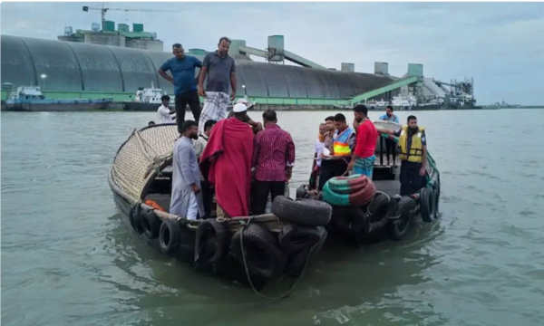 মেঘনায় ট্রলারডুবিতে নিখোঁজ ৩ জনের মরদেহ উদ্ধার