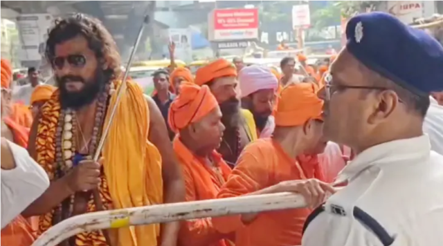 কলকাতায় বাংলাদেশ ডেপুটি হাইকমিশন ঘেরাওয়ের চেষ্টা, উত্তেজনা